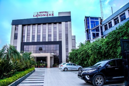 Hotel Dee Landmark