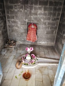 Vakuna Kharachiya
