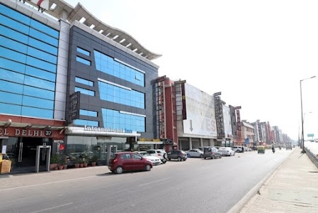 OYO 12982 Hotel Oris International