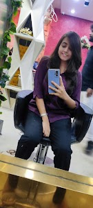 Lavish Looks Rewa