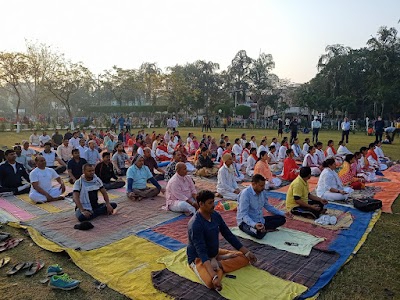 Maharshi Patanjali Yog Aur Prakritik Chikitsa kendra,Areraj.