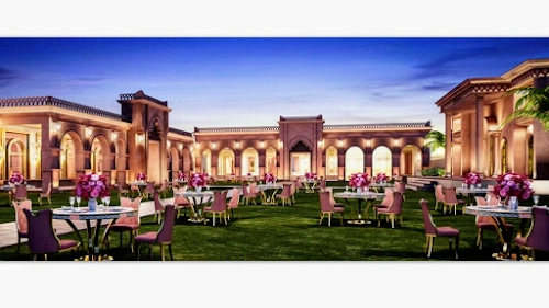 Golden Grapes- Club & Convention