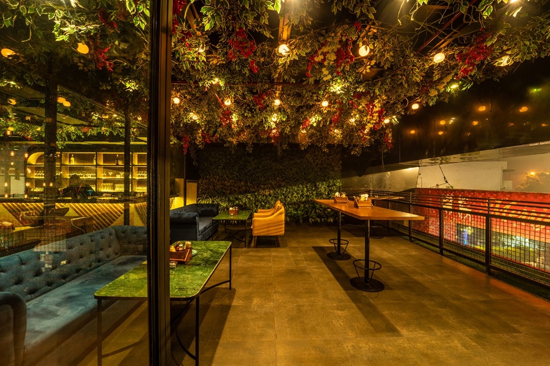 Cafe After Hours gourmet hub paschim vihar