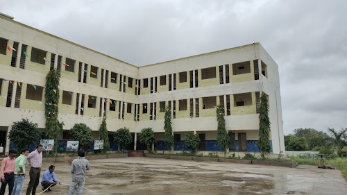 Lonar Central Public School
