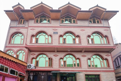 Hotel Divine Kashmir