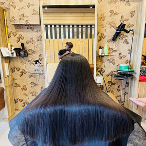The Headmasters Salon