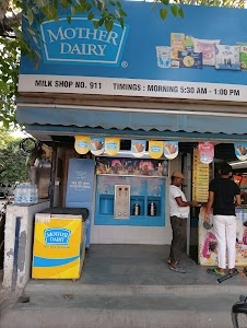 Mother Dairy Milk Shop 911