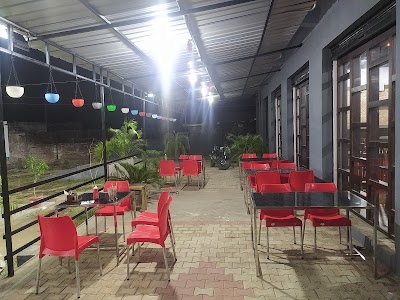 Highway Food Hub
