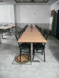 Kartik Food Center || Food On The Way || Best Restaurant ||