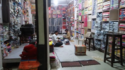 Lallan Maurya Clothing Shop