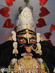 Boro ma-er mandir