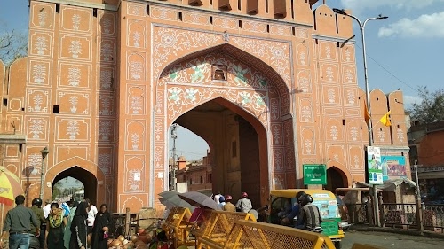 Chandpol Bazar