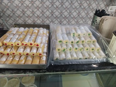 शुभम् स्वीट्स