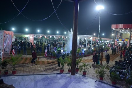 CR- RESORT & ROYAL KITCHEN RESTAURANT bahraich