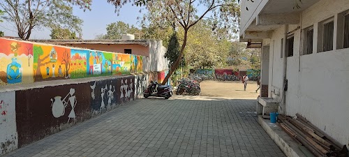 Gayatri Convent New Nandanvan