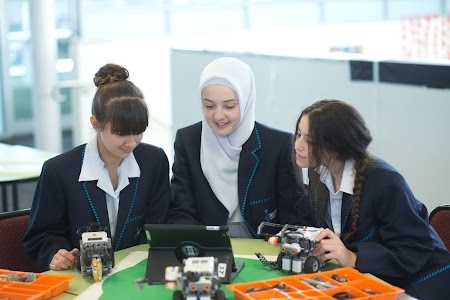 Sirius College - Eastmeadows Campus (Years 7-12 Girls)