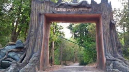 Gudguda Waterfall