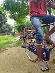 Jhurk Jhundi
