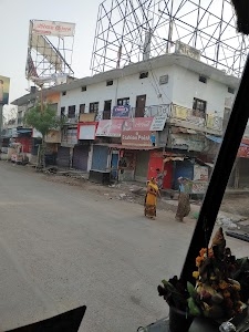 Yashwant Hotel