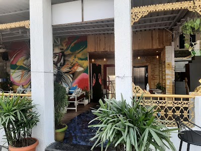 EMBASSY CLUB & SKY LOUNGE
