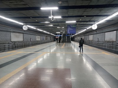 Jangpura Metro Station entry
