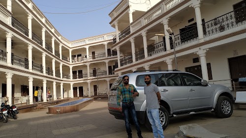 Popat Vasa Yatrik Bhavan - Bahuchar Mataji Temple Trust Sanchalit