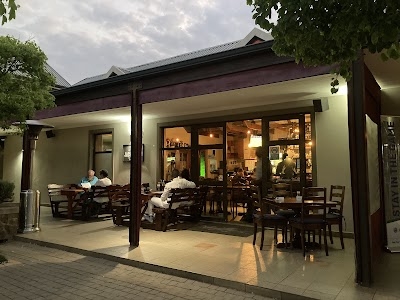 Mayfly Restaurant & Cocktail Lounge