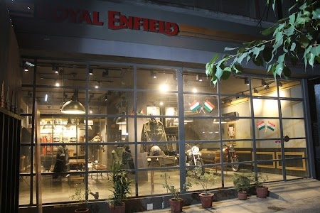 Royal Enfield Showroom - Shree Mahadev Agency