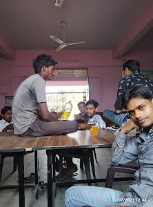 Vakil Ahmad Emitra