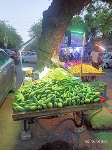 Dhaka Village, Mukherjee Nagar