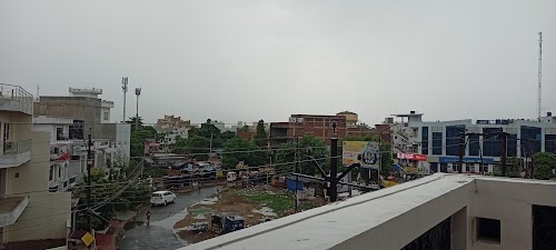 Sector-6, Jankipuram Extension