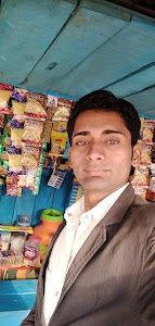 हीरा जी दमेंदर जी किराना स्टोर(इंद्रजीत कुशवाहा)