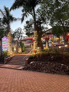 Hotel Kumar Plaza