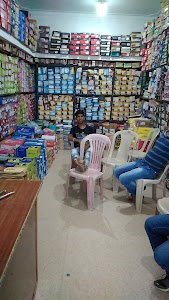 देवेंद्र फुटवेअर ( गीतेश सोनवानी )