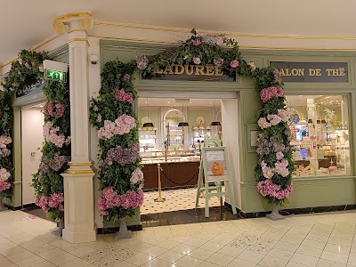 Villaggio Mall
