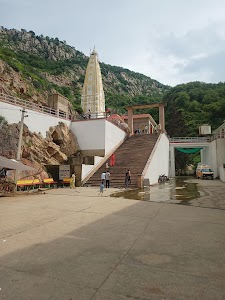 Mansa mata mandir road