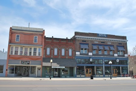 Iola
