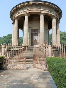 Lord Cornwallis Tomb