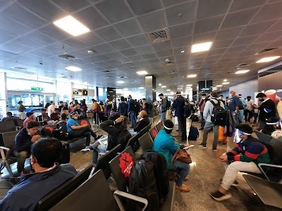 KIA 8 Airport Buses Stop