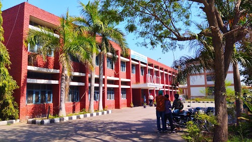 Government Industrial Training Institute (ITI), Lalru