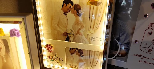 Gift Gallery (Archies)
