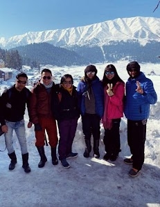 Malaysia kashmir Tour and Travel