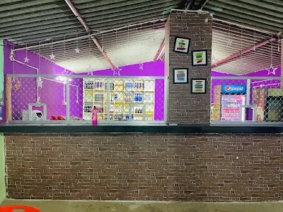 Urmi bar & resturent