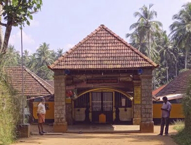 Balussery Kotta Vettakkorumakan Temple