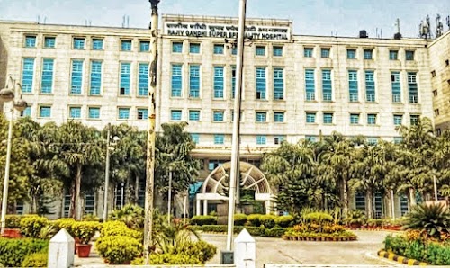 Rajiv Gandhi Super Speciality Hospital