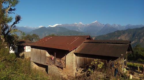 KEWZING VILLAGE HOMESTAY