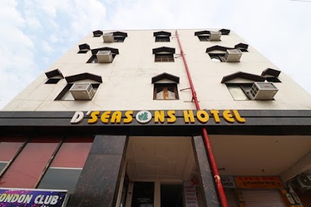 OYO 28240 Hotel D' Seasons