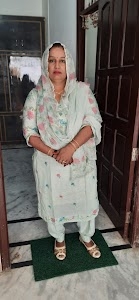Rekha Beauty Parlor