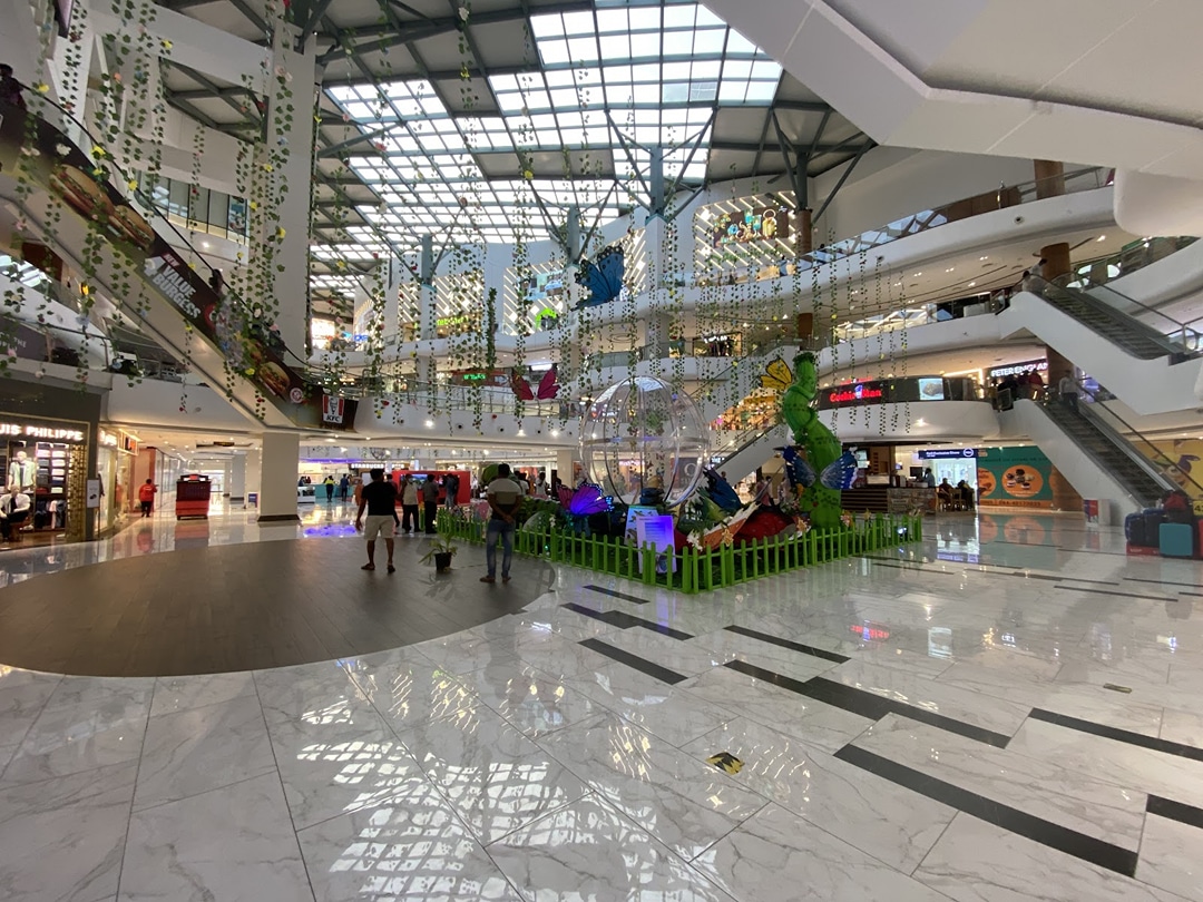 Marina Mall