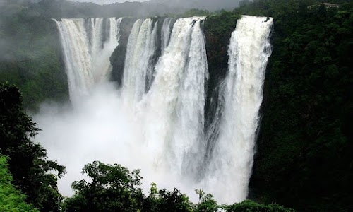 Cherrapunji Tour Package